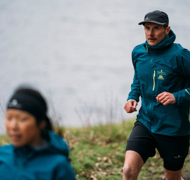 How to Dress for Winter Running: Layers &amp; Visibility with Ronhill and Brooks