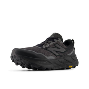 New Balance Hierro 9 (Womens) - Black Cement